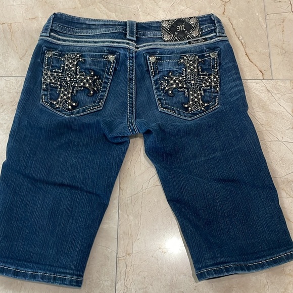 Miss Me signature Bermuda jeans shorts - Picture 7 of 11